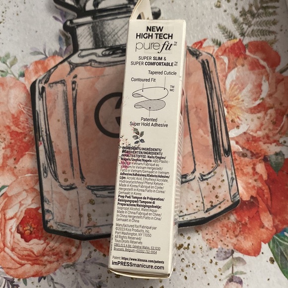 Floral press on nails - Picture 8 of 8